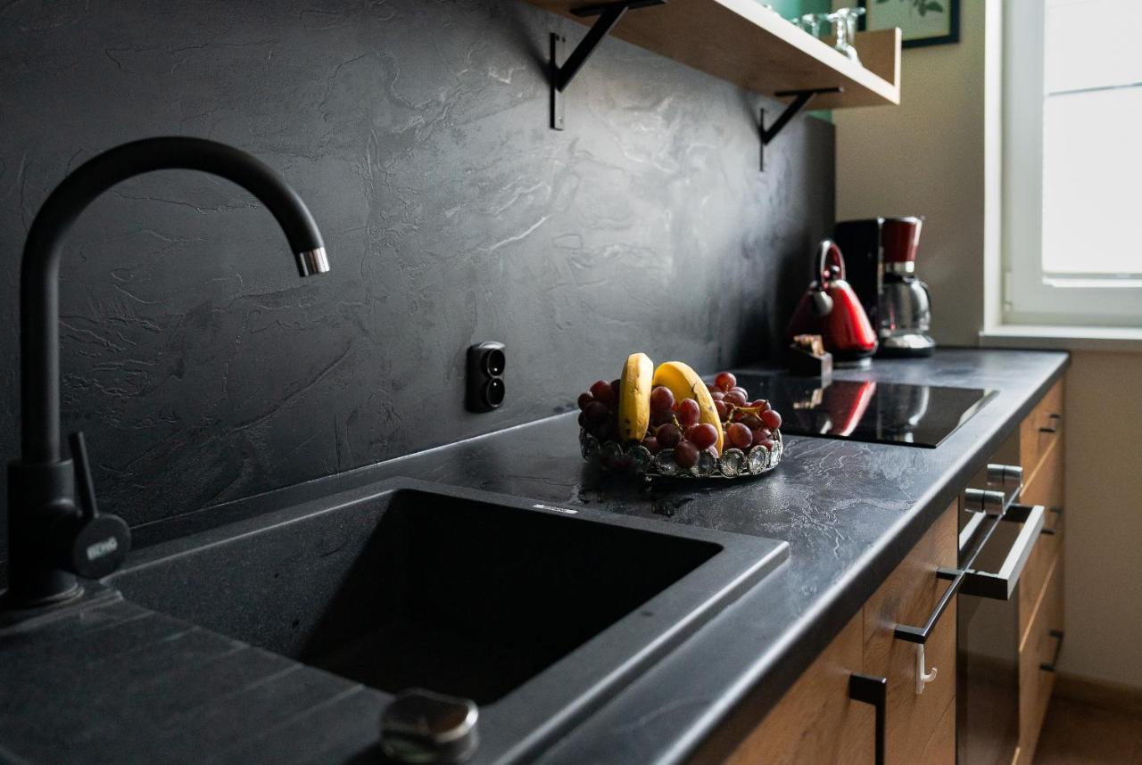 Apartament Inspirujacy - Z Prywatnym Monitorowanym Parkingiem - 4 Osobowy - Space Apart يلينيا غورا المظهر الخارجي الصورة